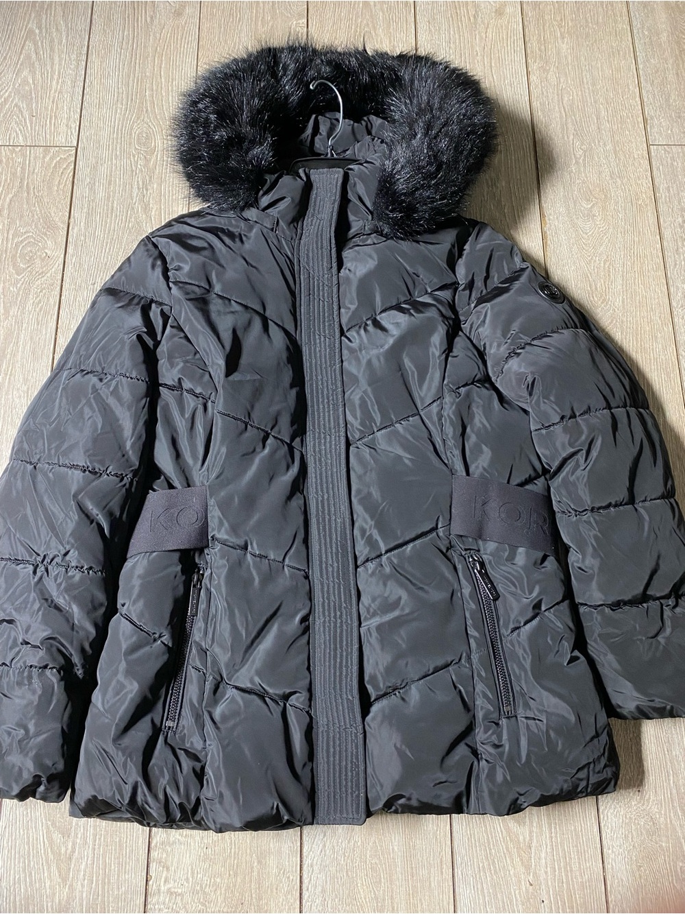 Michael Kors Black Hooded Puffer Coat Faux Fur Trim Large